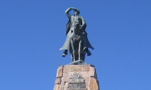 Martín Miguel de Güemes y la ballena azul invertida